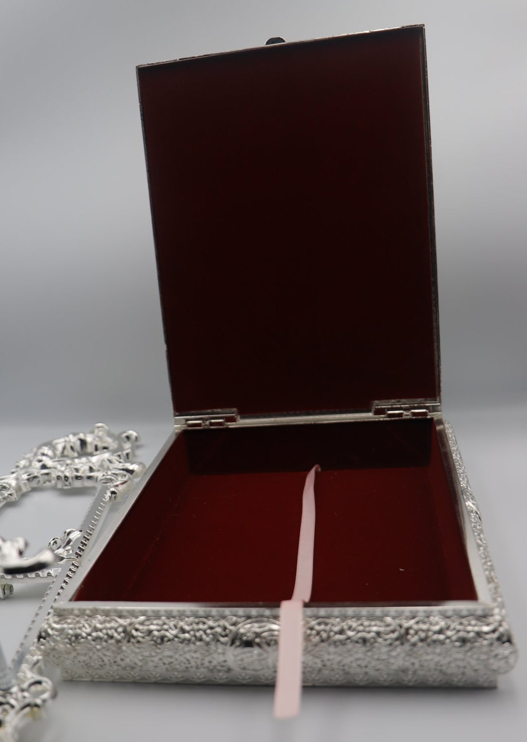 Metal Quran Box & Holder - Silver & White - Religious Art